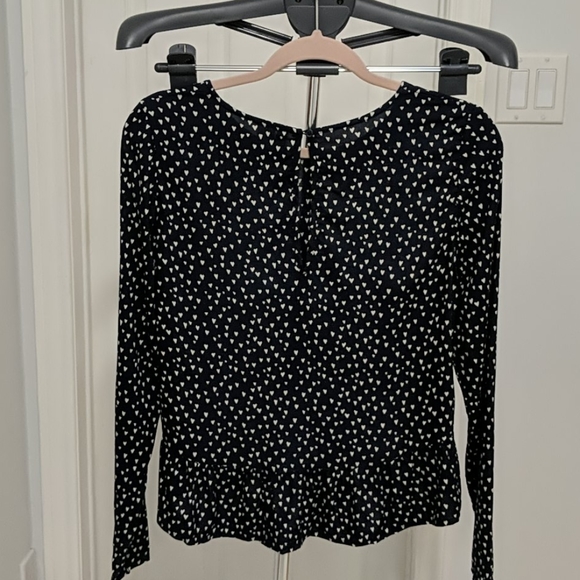 Top - Picture 4 of 7